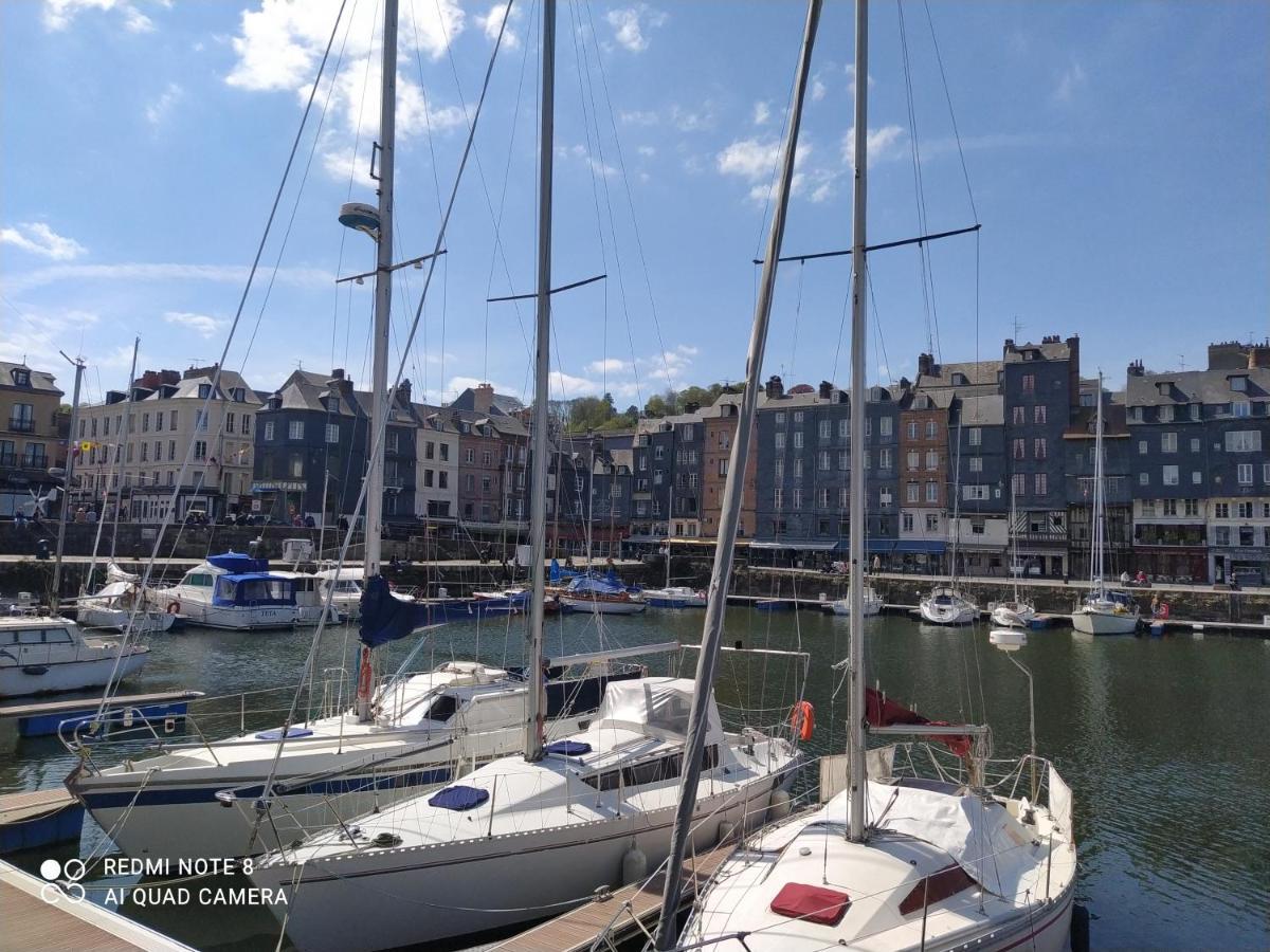 Bel Appartement A Honfleur Eksteriør billede