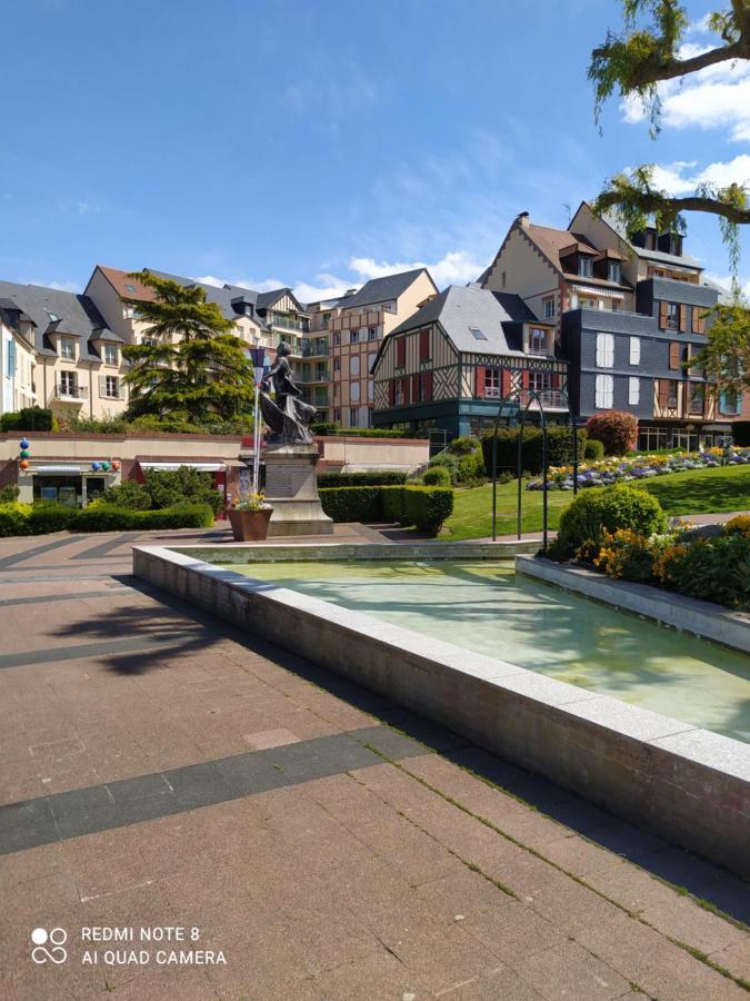 Bel Appartement A Honfleur Eksteriør billede
